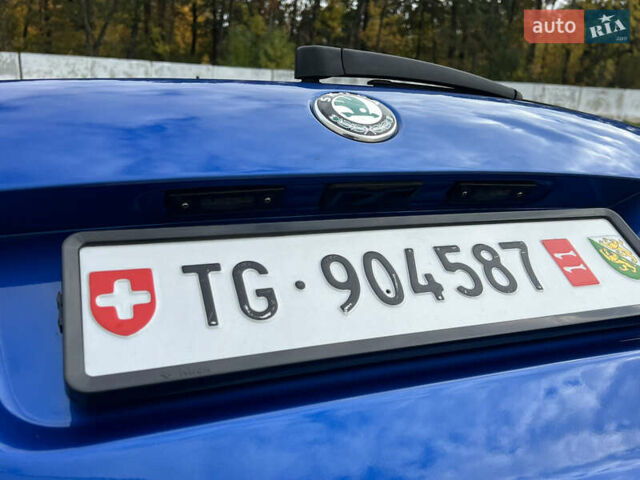 Синий Шкода Октавия, объемом двигателя 2 л и пробегом 204 тыс. км за 12650 $, фото 68 на Automoto.ua