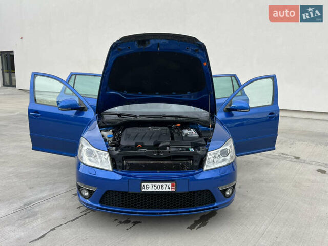 Синий Шкода Октавия, объемом двигателя 2 л и пробегом 204 тыс. км за 12650 $, фото 159 на Automoto.ua