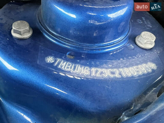 Синий Шкода Октавия, объемом двигателя 2 л и пробегом 204 тыс. км за 12650 $, фото 176 на Automoto.ua