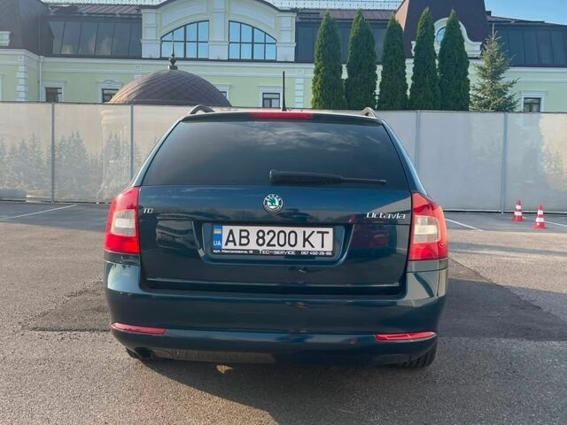 Синій Шкода Октавія, об'ємом двигуна 1.6 л та пробігом 257 тис. км за 8999 $, фото 6 на Automoto.ua