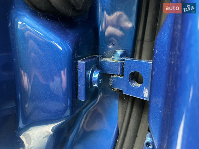 Синий Шкода Октавия, объемом двигателя 2 л и пробегом 204 тыс. км за 12100 $, фото 157 на Automoto.ua