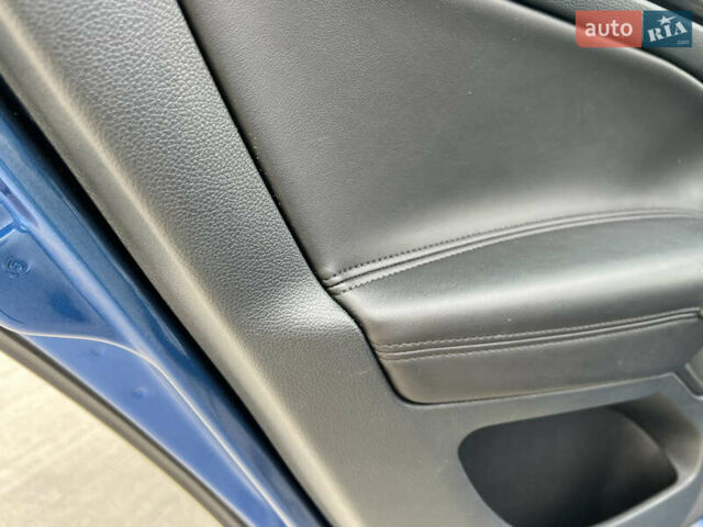 Синий Шкода Октавия, объемом двигателя 2 л и пробегом 204 тыс. км за 12100 $, фото 108 на Automoto.ua