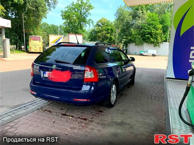 Синий Шкода Октавия, объемом двигателя 1.6 л и пробегом 280 тыс. км за 7000 $, фото 2 на Automoto.ua