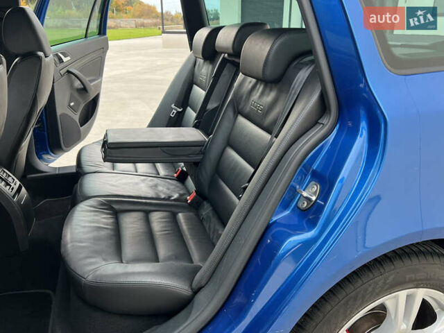 Синий Шкода Октавия, объемом двигателя 2 л и пробегом 204 тыс. км за 12100 $, фото 102 на Automoto.ua