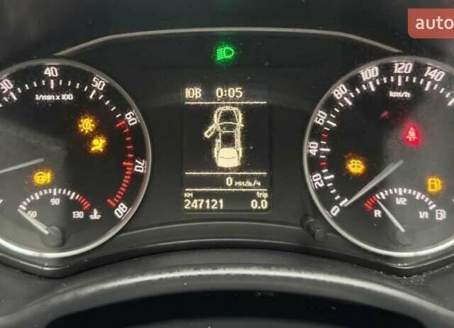 Синій Шкода Октавія, об'ємом двигуна 1.2 л та пробігом 247 тис. км за 2999 $, фото 12 на Automoto.ua