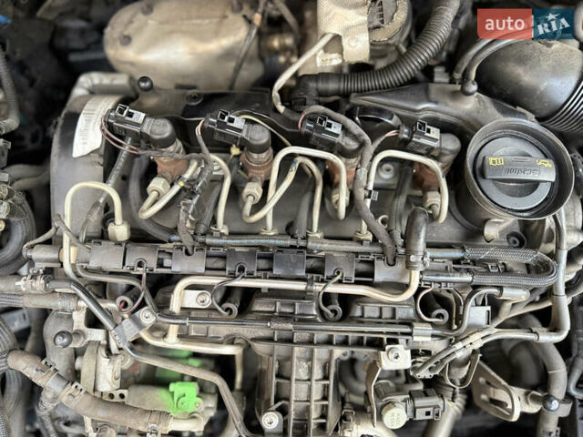 Синий Шкода Октавия, объемом двигателя 1.6 л и пробегом 265 тыс. км за 9100 $, фото 26 на Automoto.ua