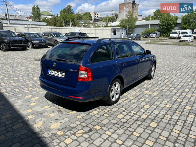 Синий Шкода Октавия, объемом двигателя 1.2 л и пробегом 157 тыс. км за 9000 $, фото 3 на Automoto.ua