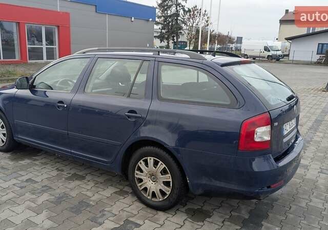 Синій Шкода Октавія, об'ємом двигуна 1.6 л та пробігом 429 тис. км за 7200 $, фото 3 на Automoto.ua