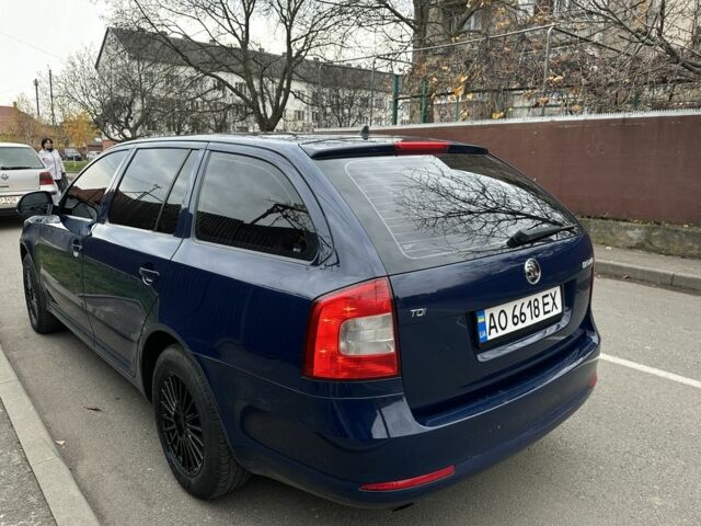 Синій Шкода Октавія, об'ємом двигуна 1.6 л та пробігом 320 тис. км за 6300 $, фото 4 на Automoto.ua