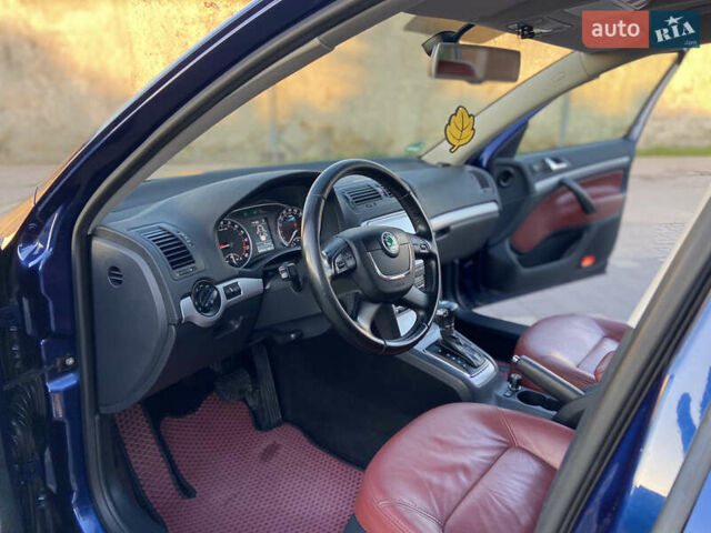 Синій Шкода Октавія, об'ємом двигуна 1.6 л та пробігом 279 тис. км за 9350 $, фото 12 на Automoto.ua