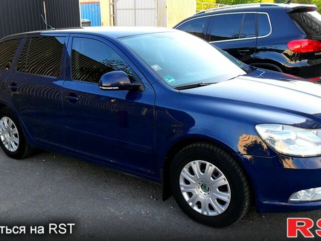 Синій Шкода Октавія, об'ємом двигуна 1.6 л та пробігом 281 тис. км за 7300 $, фото 2 на Automoto.ua