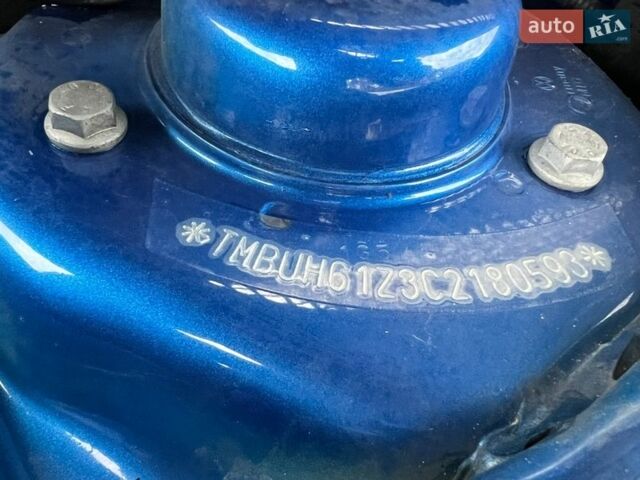 Синий Шкода Октавия, объемом двигателя 2 л и пробегом 204 тыс. км за 11650 $, фото 149 на Automoto.ua