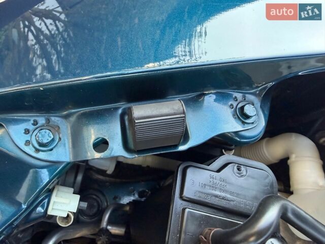 Синій Шкода Октавія, об'ємом двигуна 1.2 л та пробігом 201 тис. км за 6799 $, фото 109 на Automoto.ua