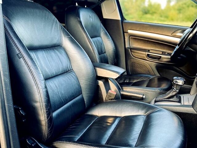 Синий Шкода Октавия, объемом двигателя 1.6 л и пробегом 286 тыс. км за 7800 $, фото 11 на Automoto.ua