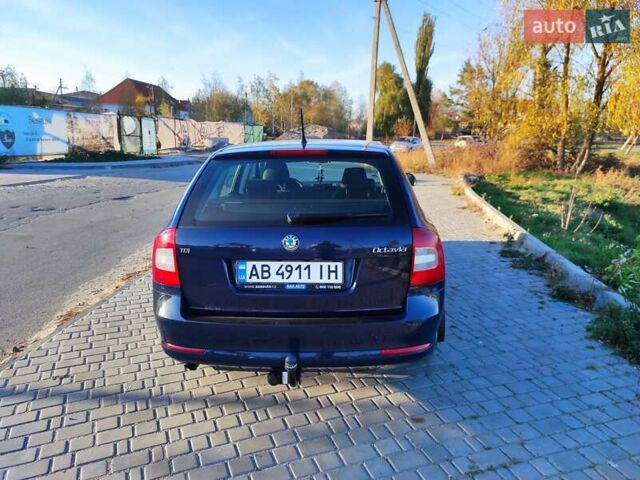 Синий Шкода Октавия, объемом двигателя 1.6 л и пробегом 280 тыс. км за 8200 $, фото 3 на Automoto.ua