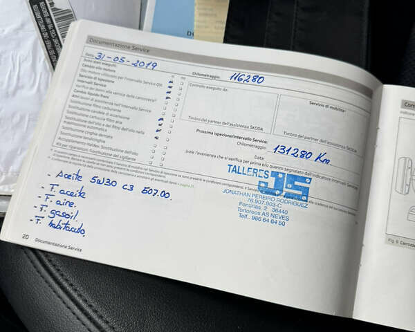 Синій Шкода Октавія, об'ємом двигуна 2 л та пробігом 204 тис. км за 12399 $, фото 57 на Automoto.ua