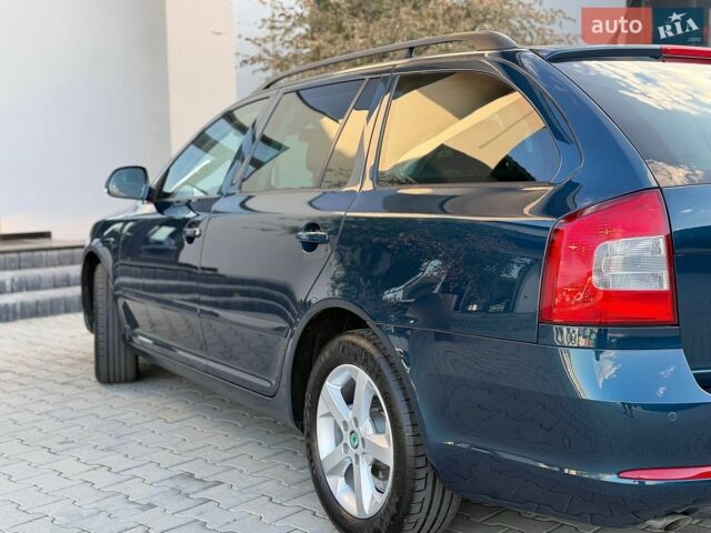 Синій Шкода Октавія, об'ємом двигуна 1.2 л та пробігом 201 тис. км за 6799 $, фото 49 на Automoto.ua