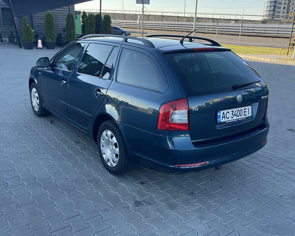 Синий Шкода Октавия, объемом двигателя 1.4 л и пробегом 265 тыс. км за 7950 $, фото 3 на Automoto.ua