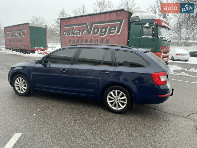 Синий Шкода Октавия, объемом двигателя 1.6 л и пробегом 330 тыс. км за 8700 $, фото 4 на Automoto.ua