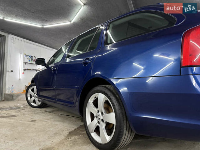 Синій Шкода Октавія, об'ємом двигуна 1.6 л та пробігом 187 тис. км за 8499 $, фото 14 на Automoto.ua