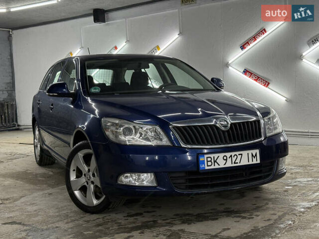 Синій Шкода Октавія, об'ємом двигуна 1.6 л та пробігом 187 тис. км за 8499 $, фото 6 на Automoto.ua