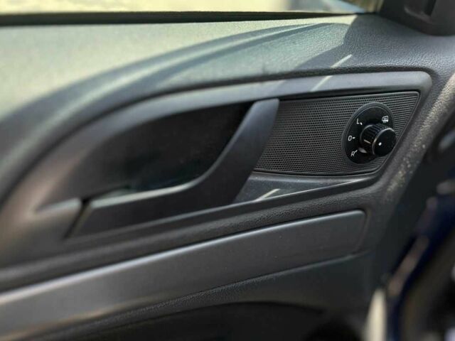 Синий Шкода Октавия, объемом двигателя 2 л и пробегом 285 тыс. км за 7500 $, фото 15 на Automoto.ua