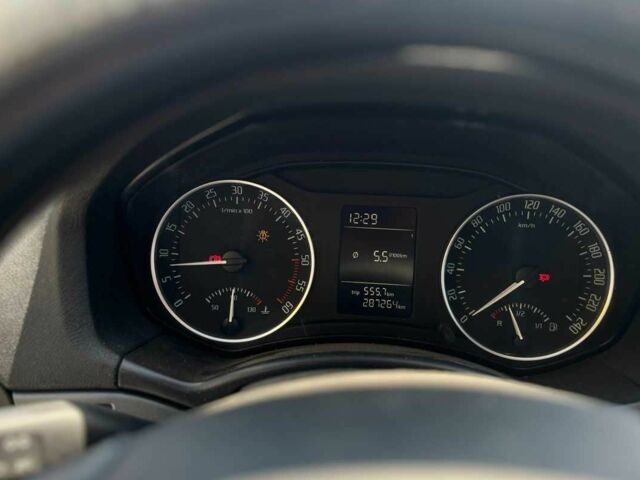 Синий Шкода Октавия, объемом двигателя 2 л и пробегом 285 тыс. км за 7500 $, фото 16 на Automoto.ua