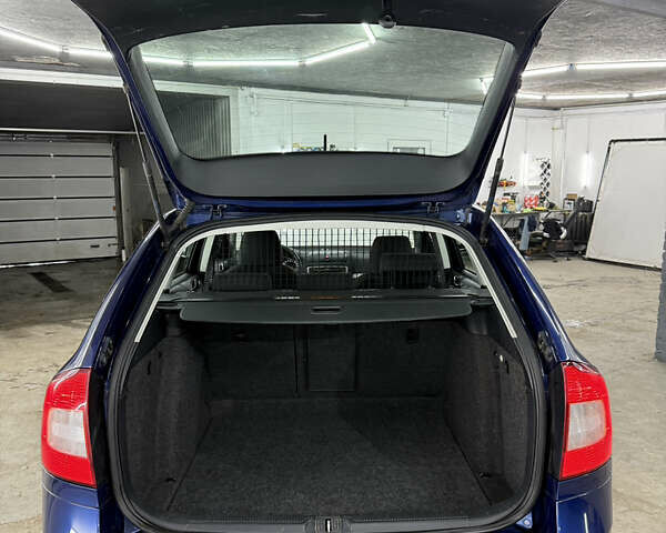 Синій Шкода Октавія, об'ємом двигуна 1.6 л та пробігом 187 тис. км за 8499 $, фото 36 на Automoto.ua