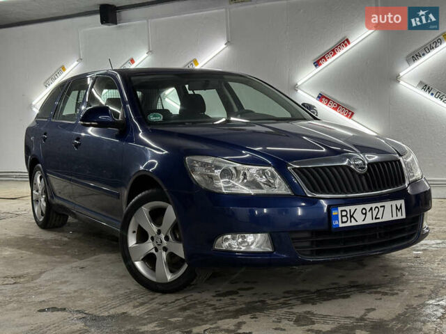 Синій Шкода Октавія, об'ємом двигуна 1.6 л та пробігом 187 тис. км за 8499 $, фото 8 на Automoto.ua