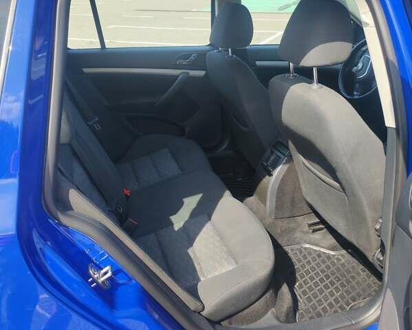 Синий Шкода Октавия, объемом двигателя 1.97 л и пробегом 212 тыс. км за 10700 $, фото 8 на Automoto.ua