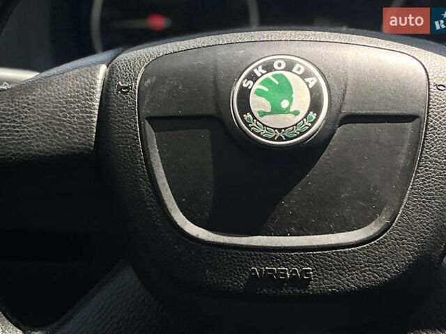 Синий Шкода Октавия, объемом двигателя 1.97 л и пробегом 285 тыс. км за 8300 $, фото 9 на Automoto.ua