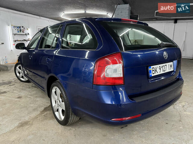 Синій Шкода Октавія, об'ємом двигуна 1.6 л та пробігом 187 тис. км за 8499 $, фото 13 на Automoto.ua