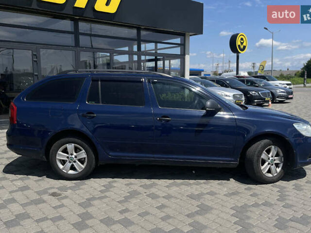 Синий Шкода Октавия, объемом двигателя 1.97 л и пробегом 285 тыс. км за 8300 $, фото 7 на Automoto.ua