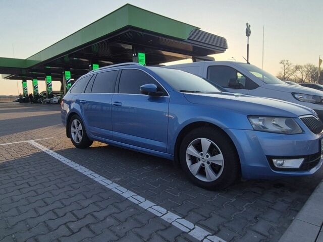 Синій Шкода Октавія, об'ємом двигуна 1.6 л та пробігом 240 тис. км за 9000 $, фото 2 на Automoto.ua