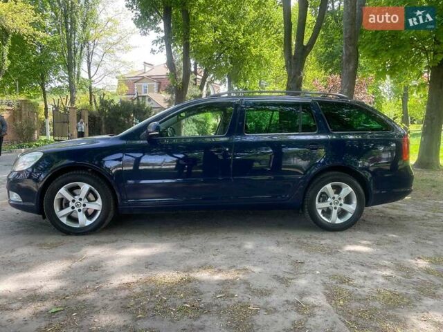 Синий Шкода Октавия, объемом двигателя 2 л и пробегом 265 тыс. км за 8790 $, фото 11 на Automoto.ua