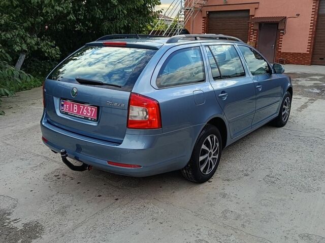 Синій Шкода Октавія, об'ємом двигуна 1.4 л та пробігом 263 тис. км за 7300 $, фото 6 на Automoto.ua
