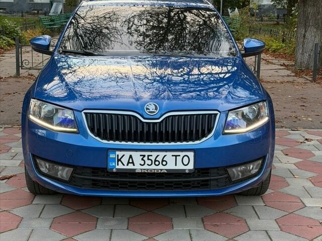Синий Шкода Октавия, объемом двигателя 1.6 л и пробегом 380 тыс. км за 11300 $, фото 13 на Automoto.ua