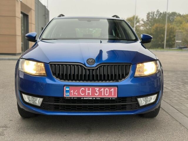 Синий Шкода Октавия, объемом двигателя 1.6 л и пробегом 230 тыс. км за 11400 $, фото 1 на Automoto.ua