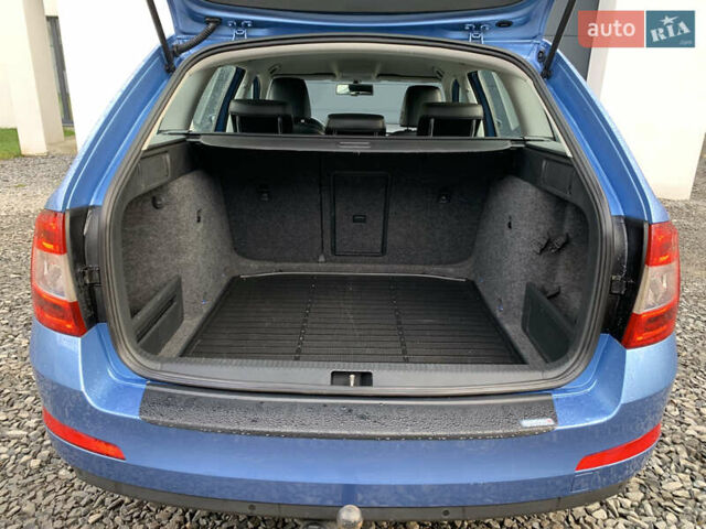 Синий Шкода Октавия, объемом двигателя 0 л и пробегом 225 тыс. км за 10950 $, фото 16 на Automoto.ua