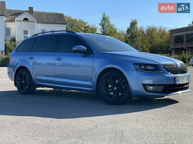 Синій Шкода Октавія, об'ємом двигуна 1.6 л та пробігом 257 тис. км за 11400 $, фото 6 на Automoto.ua