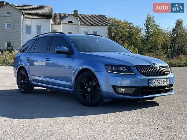 Синій Шкода Октавія, об'ємом двигуна 1.6 л та пробігом 257 тис. км за 11400 $, фото 4 на Automoto.ua