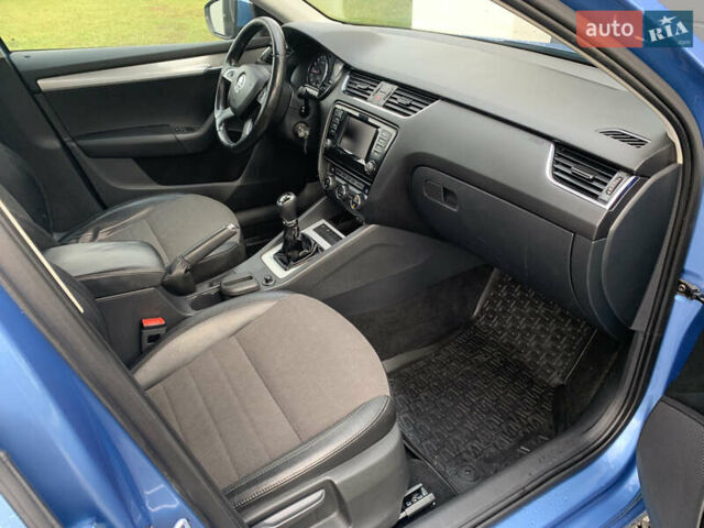 Синий Шкода Октавия, объемом двигателя 0 л и пробегом 225 тыс. км за 10950 $, фото 28 на Automoto.ua