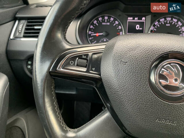 Синий Шкода Октавия, объемом двигателя 0 л и пробегом 225 тыс. км за 10950 $, фото 32 на Automoto.ua