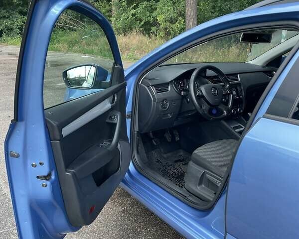 Шкода Октавия 2014 в Киеве на Automoto.ua Синий Шкода Октавия, объемом двигателя 1.6 л и пробегом 239 тыс. км за 12300 $, фото 9 на Automoto.ua