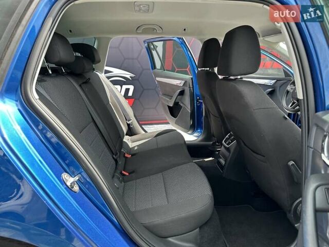 Синій Шкода Октавія, об'ємом двигуна 2 л та пробігом 230 тис. км за 11999 $, фото 17 на Automoto.ua