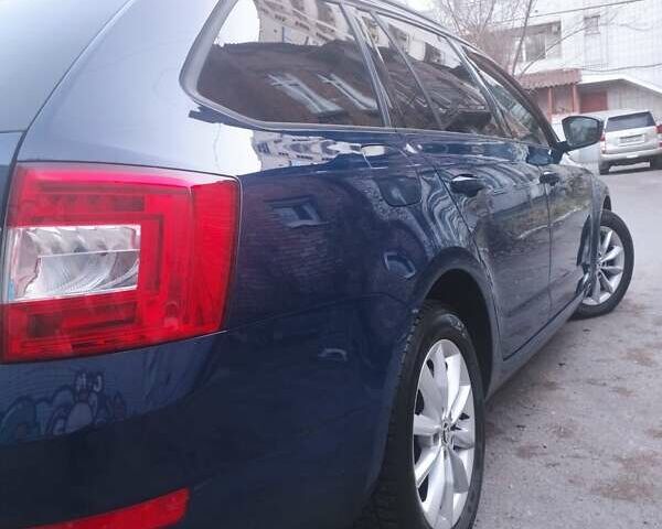 Синий Шкода Октавия, объемом двигателя 1.6 л и пробегом 290 тыс. км за 11800 $, фото 9 на Automoto.ua