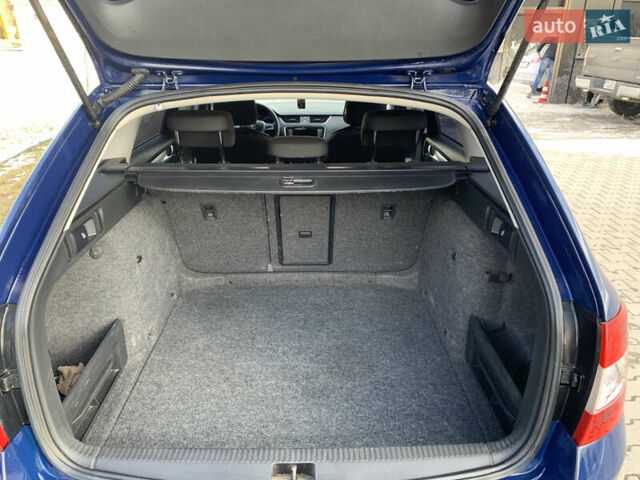 Синій Шкода Октавія, об'ємом двигуна 1.6 л та пробігом 292 тис. км за 8400 $, фото 5 на Automoto.ua