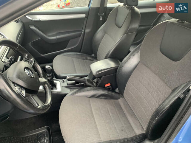 Синий Шкода Октавия, объемом двигателя 0 л и пробегом 225 тыс. км за 10950 $, фото 21 на Automoto.ua