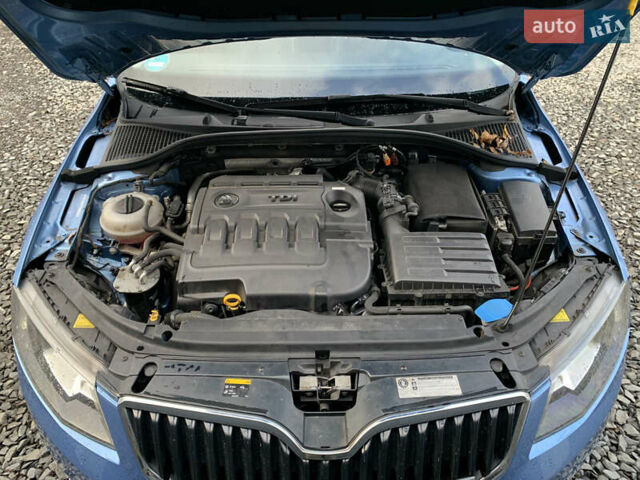 Синий Шкода Октавия, объемом двигателя 0 л и пробегом 225 тыс. км за 10950 $, фото 12 на Automoto.ua