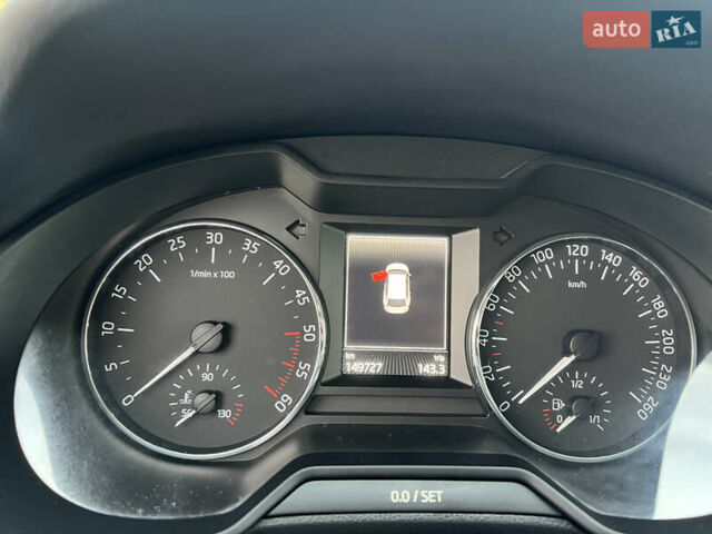 Шкода Октавия 2014 в Ровно на Automoto.ua Синий Шкода Октавия, объемом двигателя 2 л и пробегом 149 тыс. км за 13300 $, фото 36 на Automoto.ua